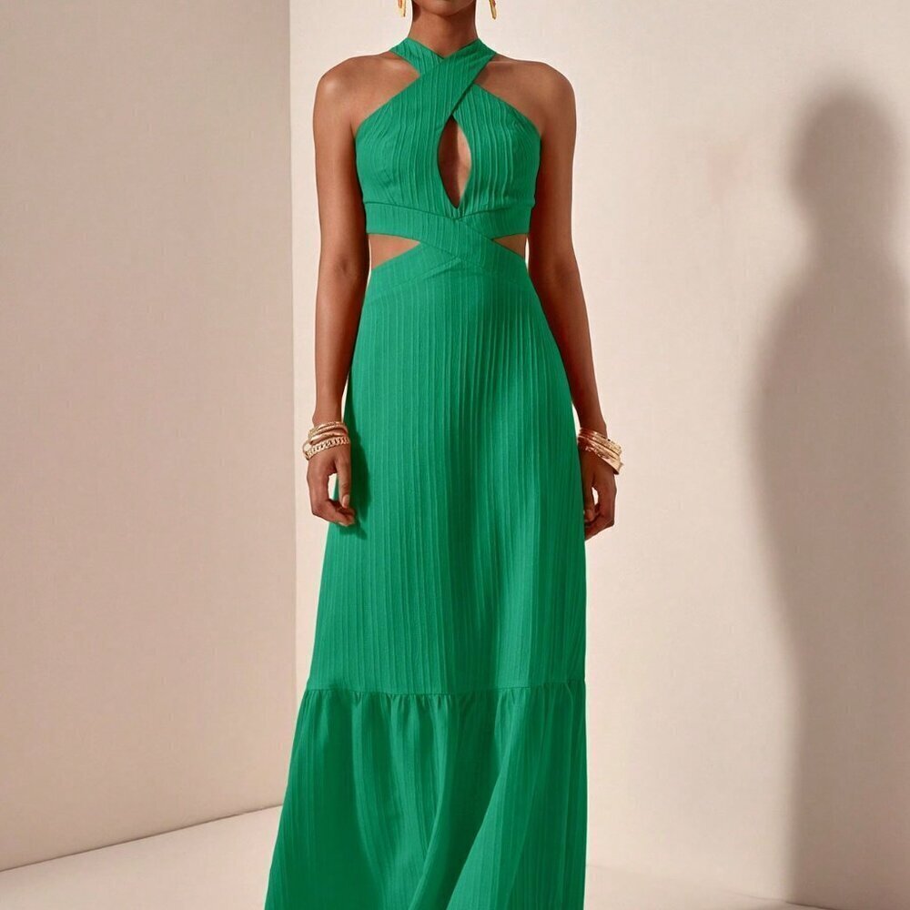 Green Casual Women's Halter Neck Textured Fabric Maxi Dress - Picture 5 of 7